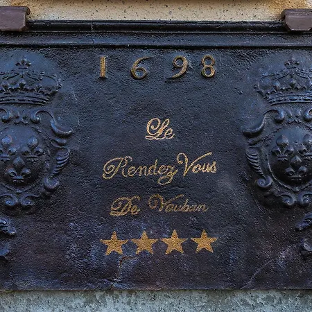 Le Rendez Vous De Vauban & Feriehus